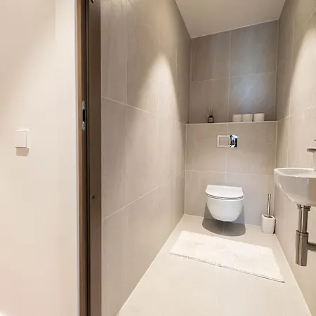 A Luxurious In Kalaranna Apartamento *